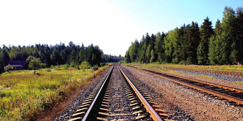 从创意设计到赛博朋克：人工智能如何重塑皇冠传媒集团的审核与推荐生态