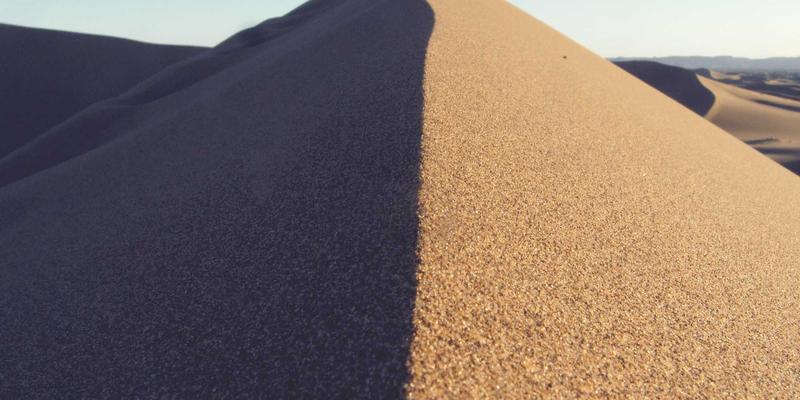 皇冠传媒集团42：以创意设计为引擎，驱动品牌策划与营销的整合新范式